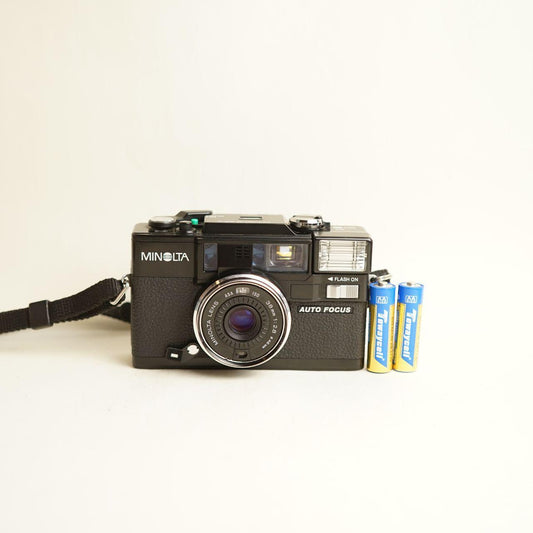 Minolta Hi-Matic AF-D Film Camera | 35mm Point & Shoot | Tested & Working | Black