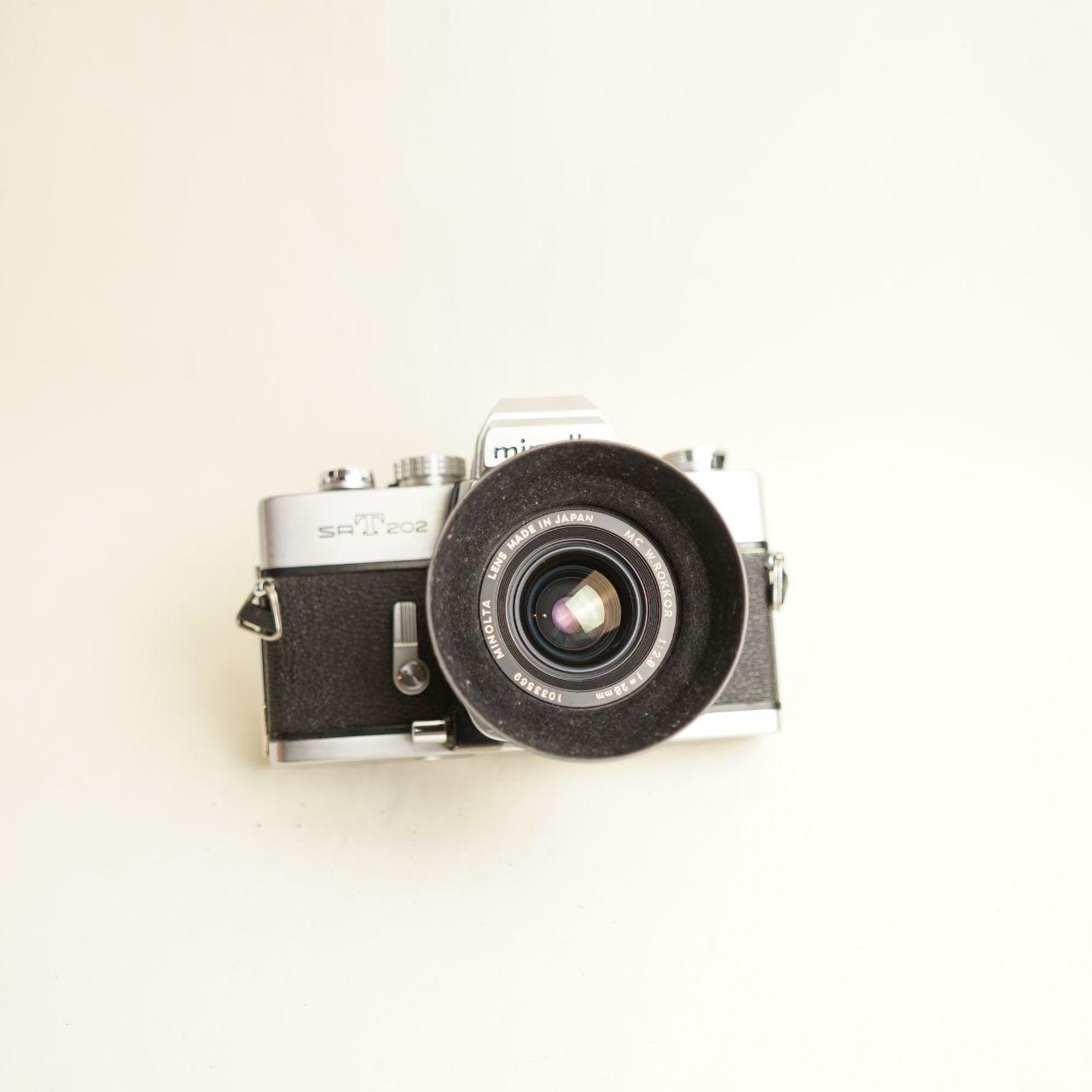 Minolta SRT202 | FULLY CLA'D | Film Camera | 35mm SLR | Tested & Working | Black & Silver