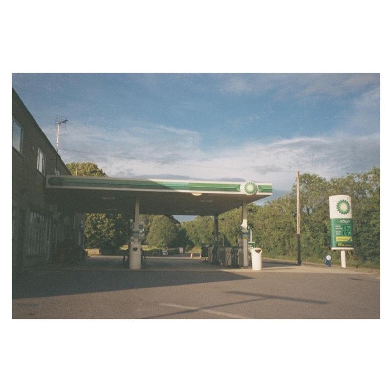 Yashica Microtec Zoom 70 Film Camera | 35mm Point & Shoot | Read Description | Tan