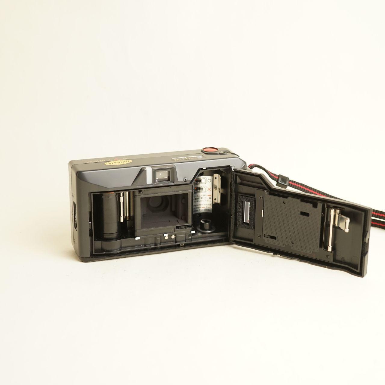 Yashica DX AF Film Camera | 35mm Point & Shoot | Tested & Working | Grey