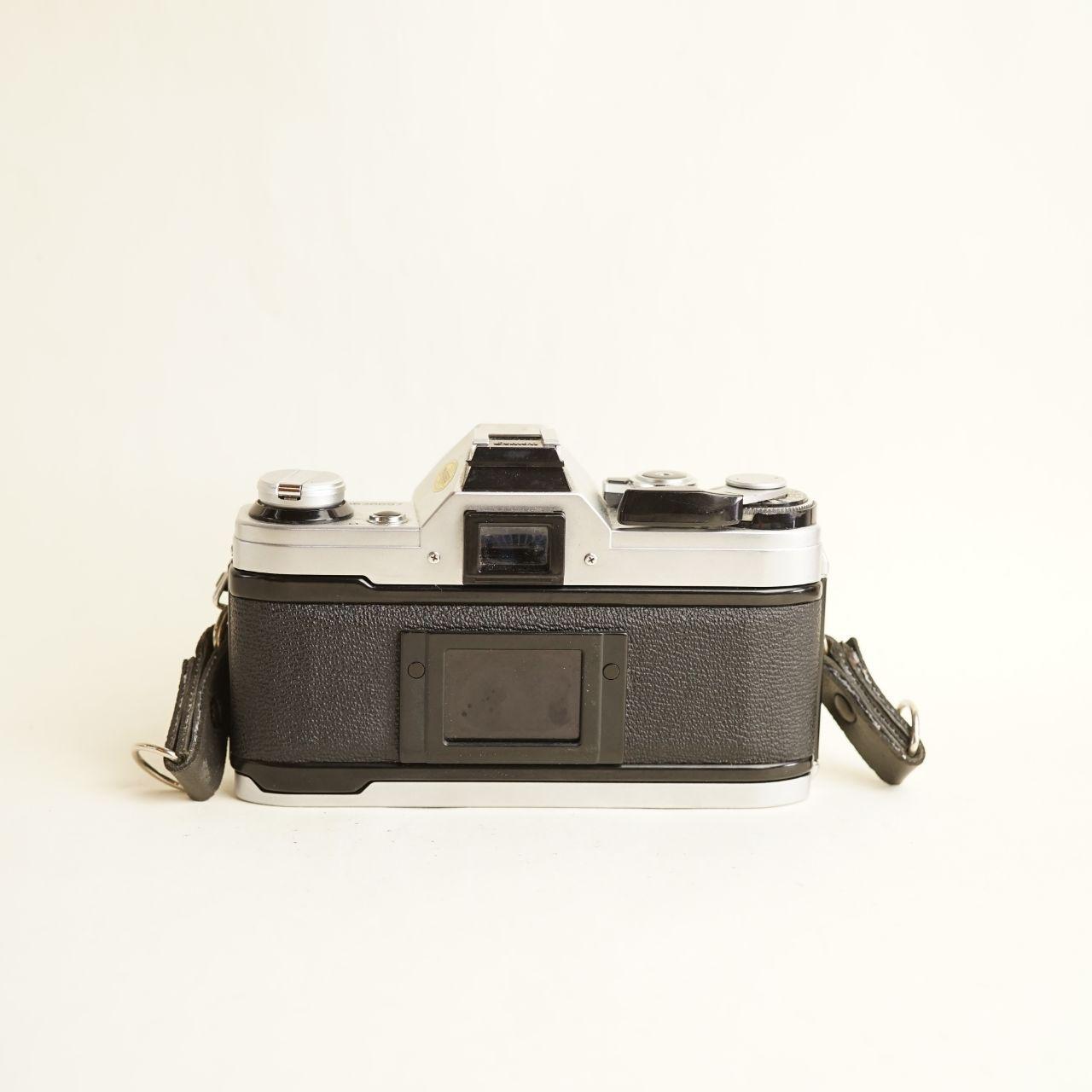 Canon AE-1 Film Camera | 50mm 1.4 Lens | 35mm SLR | Tested