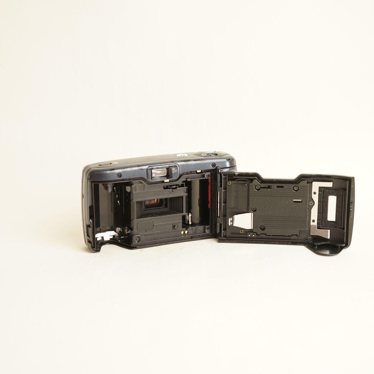Minolta P’s Film Camera | 35mm Point & Shoot | Read Description | Grey