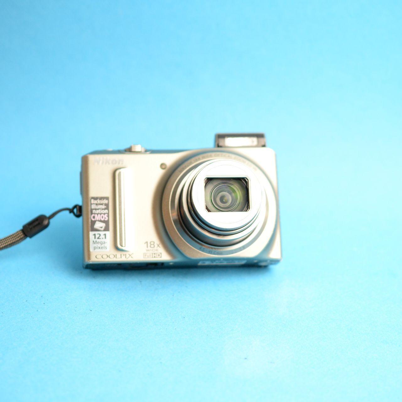 Nikon Coolpix S9100 Digital Camera | 12.1MP | Read Description | Grey