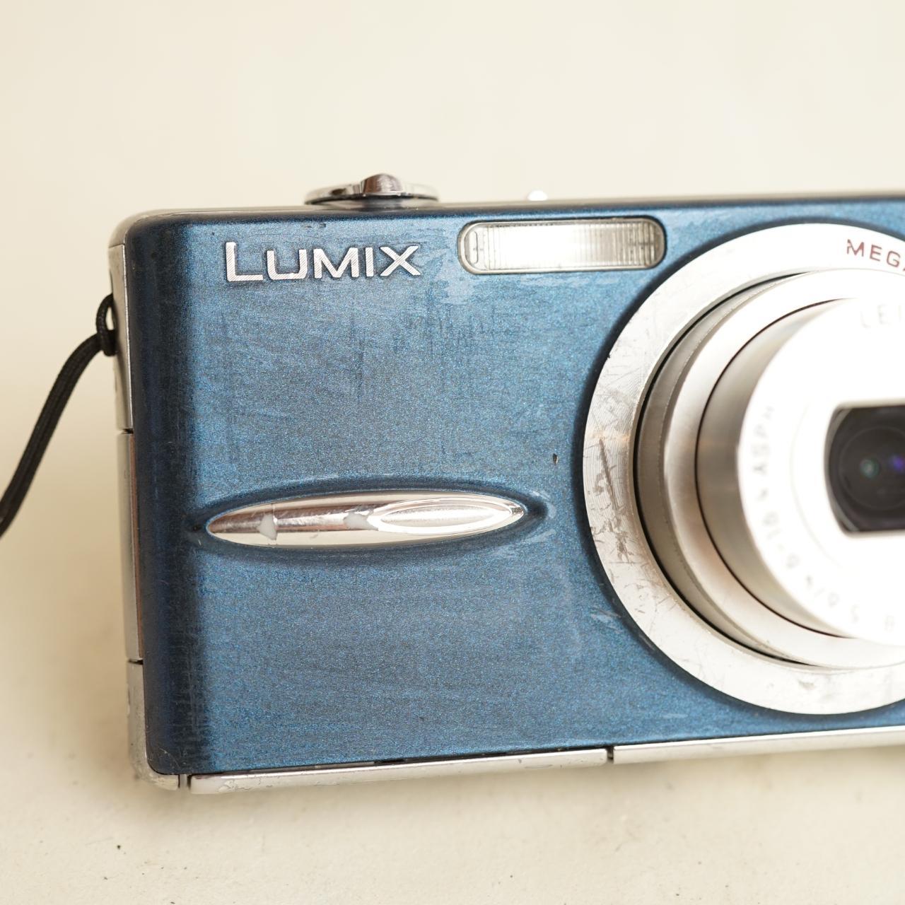 Panasonic Lumix DMC-FX30 Digital Camera | 7.2MP | Tested & Working | Blue