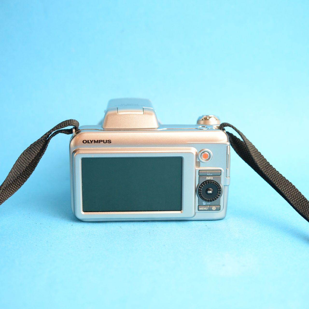 Olympus SP-800UZ Digital Camera | 14MP | Tested & Working | Silver
