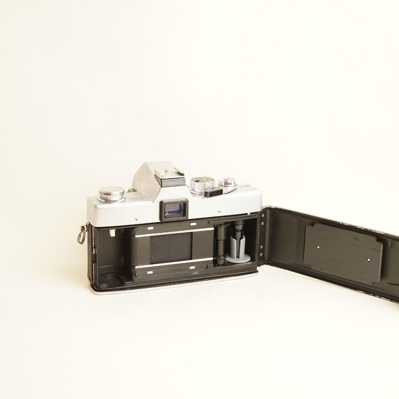 Minolta SRT-100 Film Camera w/ Minolta MD 50mm Lens | 35mm SLR | Tested & Working | Silver