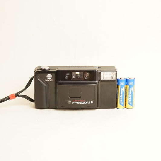 Minolta Freedom II Film Camera | 35mm Point & Shoot | Tested & Working | Black