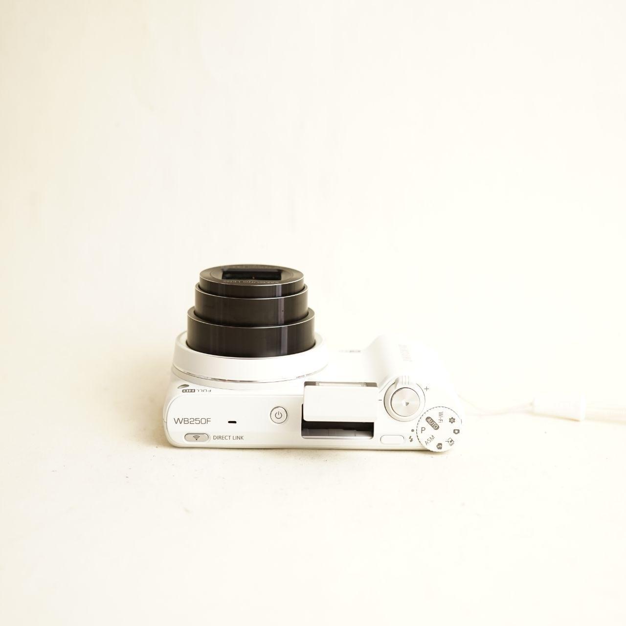 Samsung WB250F Digital Camera | 14.2MP | Tested & Working | White