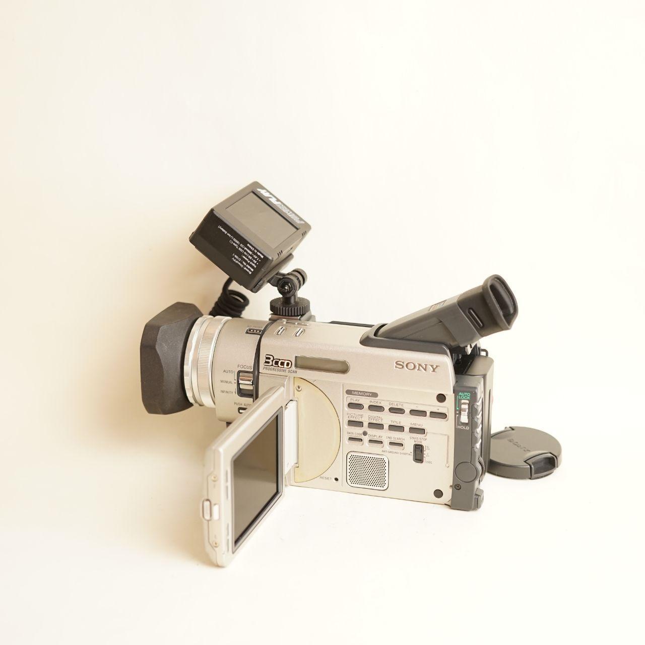Sony Handycam DCR-TRV900 Camcorder | MiniDV Tapeless Setup
