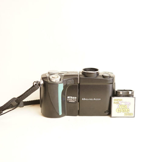 Nikon Coolpix 4500 Digital Camera | 4.0MP | Read Description | Black