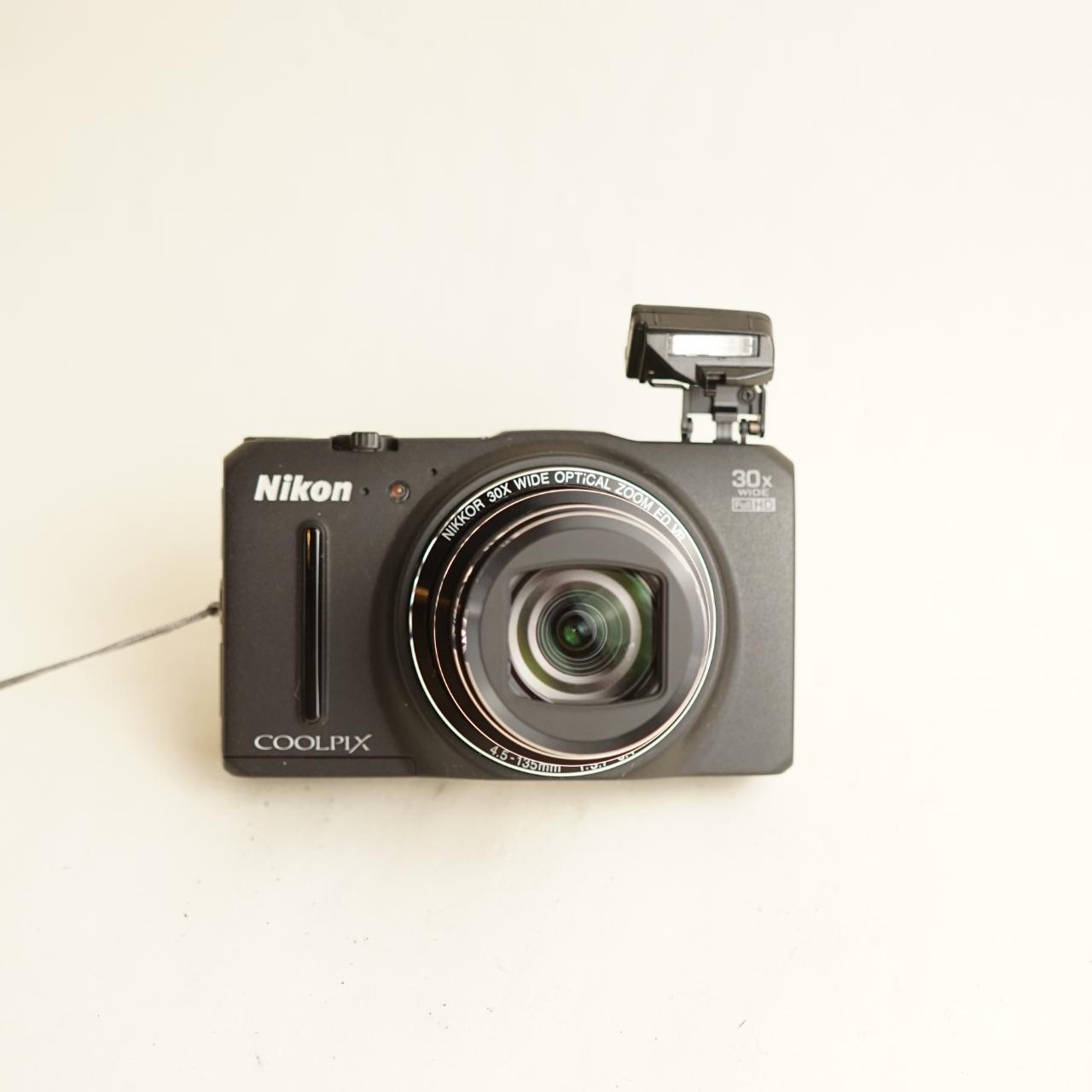Nikon Coolpix S9700 Digital Camera | 16.0MP | Tested & Working | Black