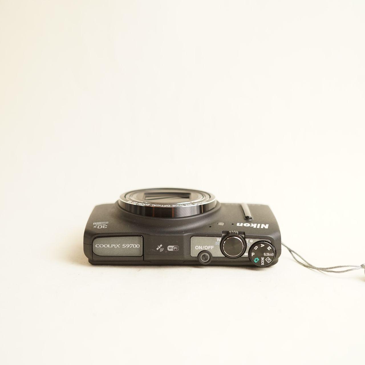 Nikon Coolpix S9700 Digital Camera | 16.0MP | Tested & Working