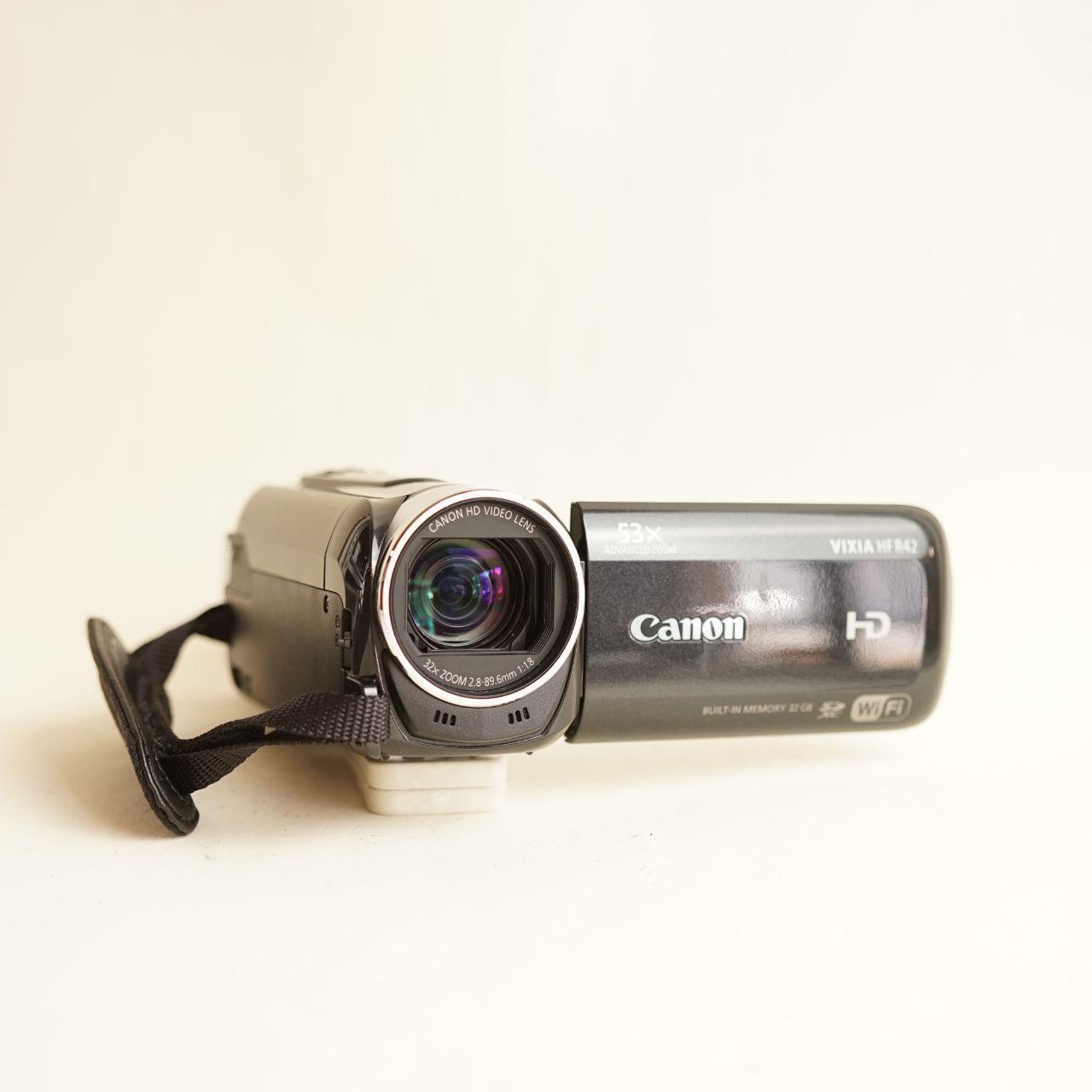Canon Vixia HF R42 Camcorder | Tested & Working | Black