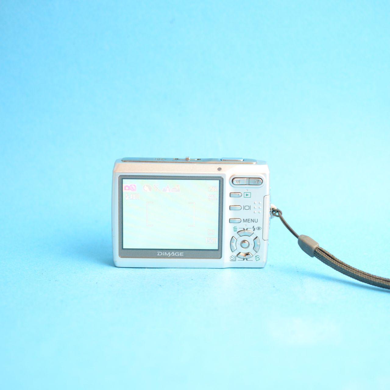 Konica Minolta DiMAGE X60 Digital Camera | 6.0MP | Read Description | Silver