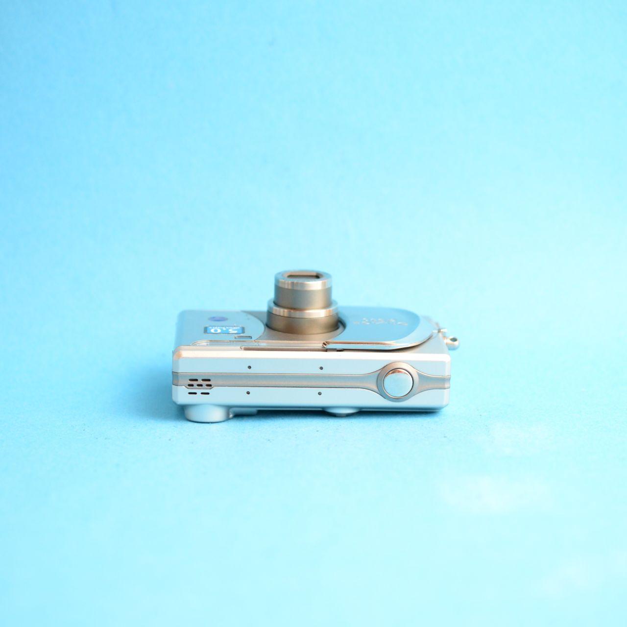 Konica Minolta DiMAGE G530 Digital Camera | 5.0MP | Read Description | Silver