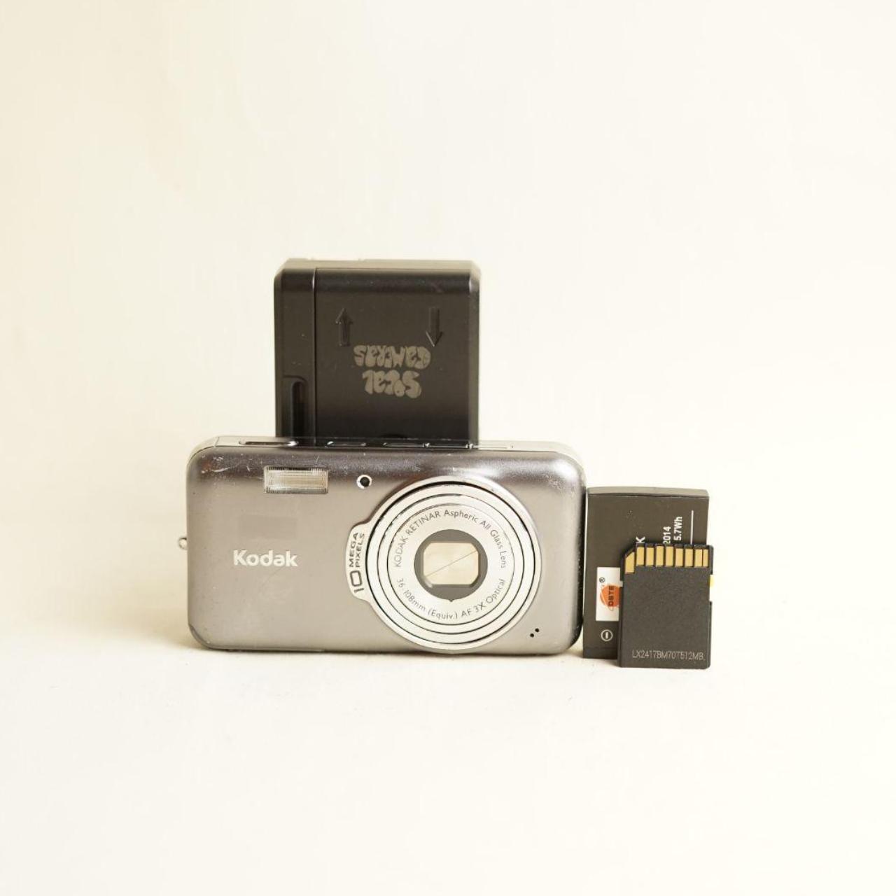 Kodak EasyShare V1003 Digital Camera | 10.0MP | Tested & Working | Grey