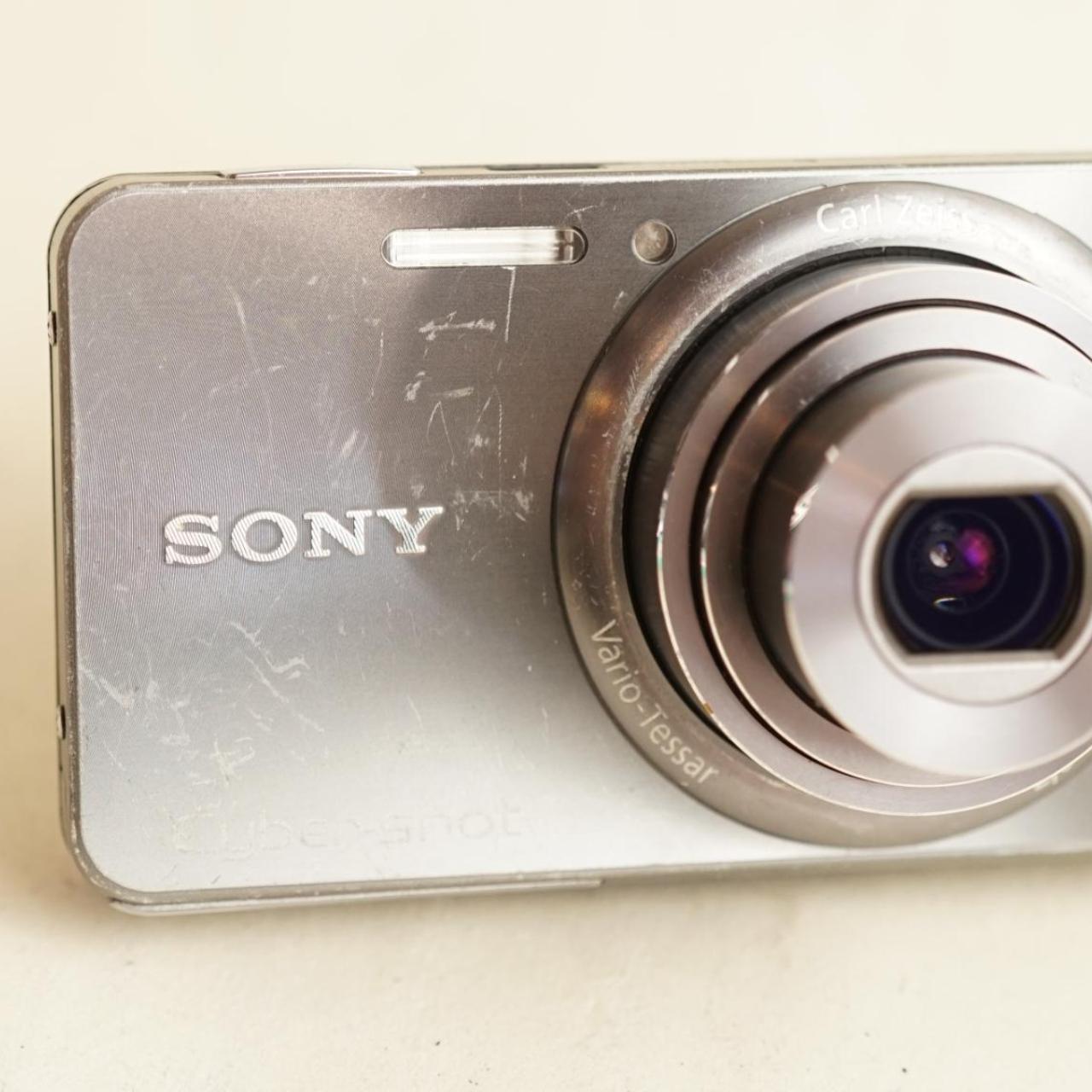 Sony Cyber-shot DSC-W570 Digital Camera | 16.1MP | Read Description | Grey