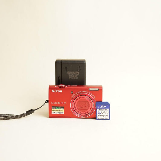 Nikon Coolpix S6200 Digital Camera | 16.0MP | Read Description | Red