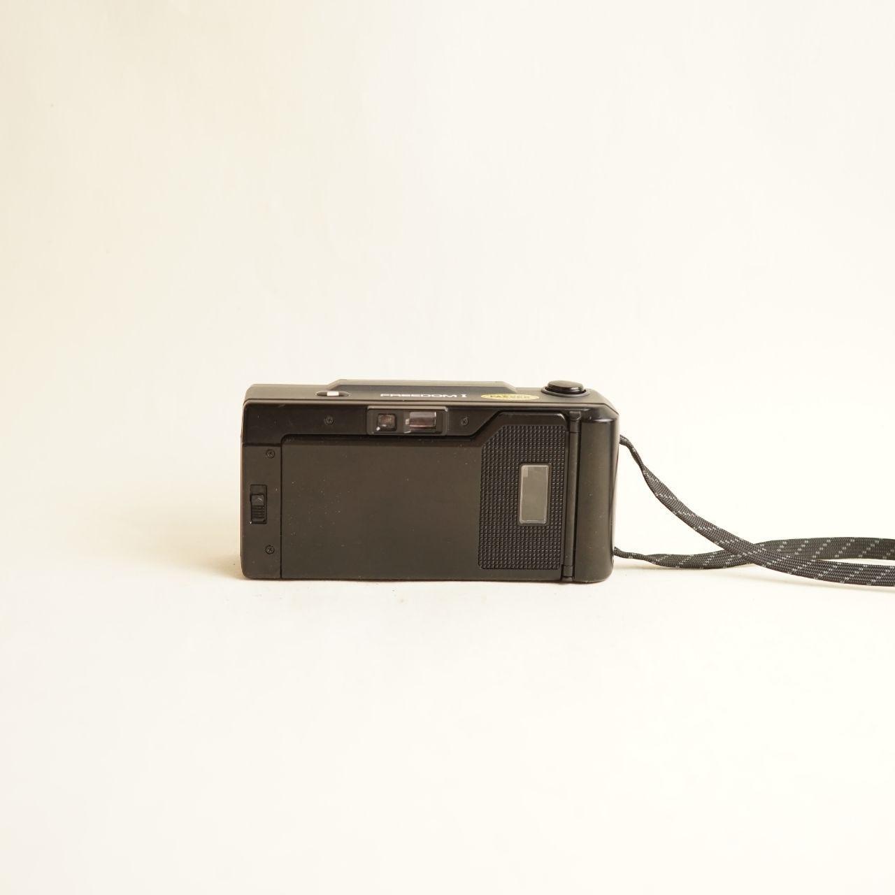 Minolta Freedom I Film Camera | 35mm Point & Shoot | Tested & Working | Black