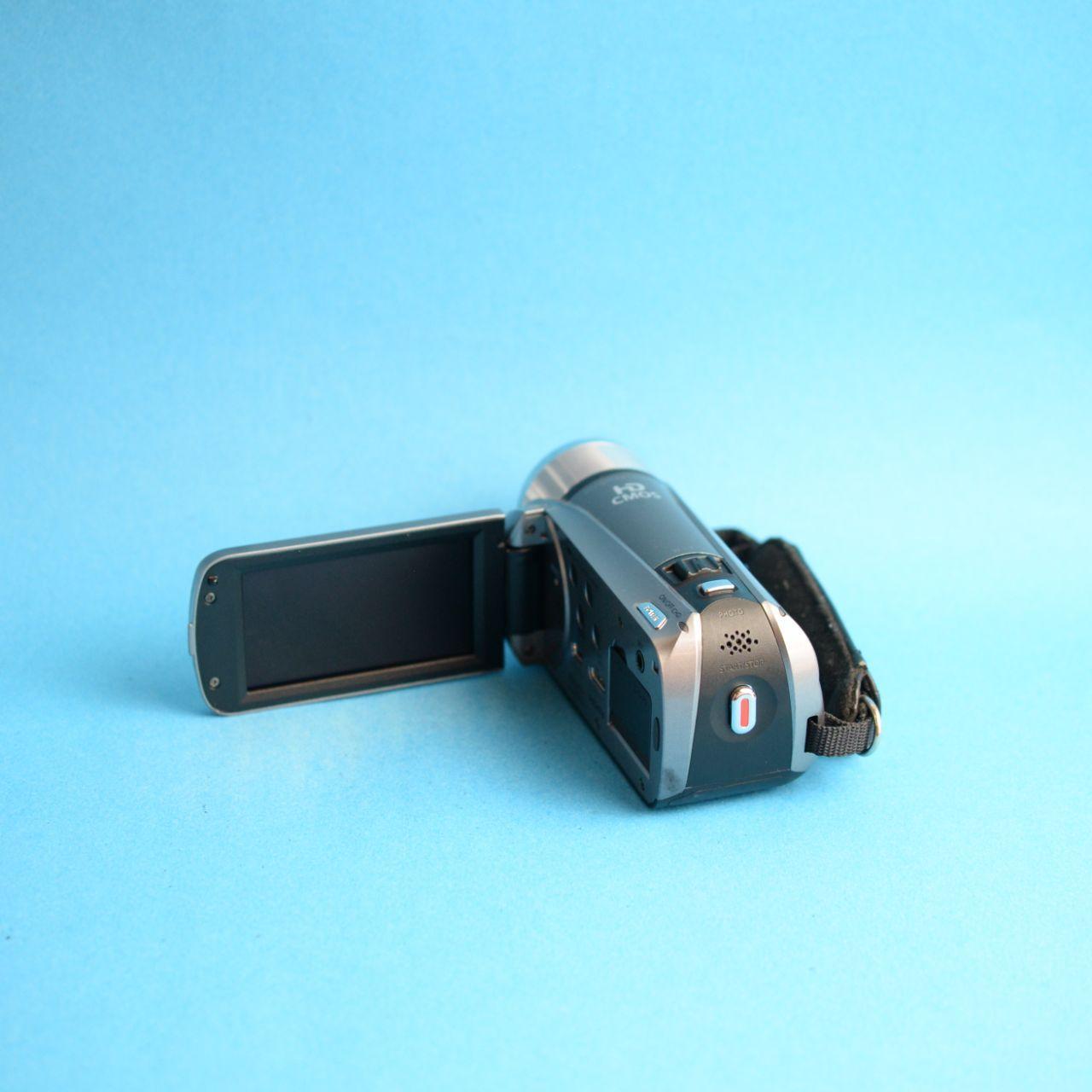 Canon Vixia HF R200 Camcorder | Tested & Working | Grey