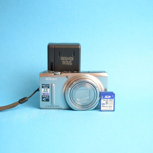 Nikon Coolpix S9500 Digital Camera | 18.1MP | Tested & Working