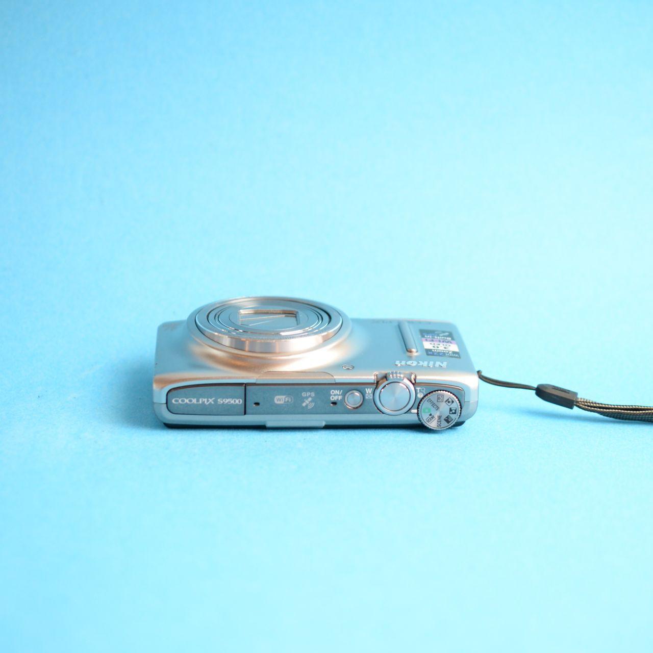 Nikon Coolpix S9500 Digital Camera | 18.1MP | Tested & Working | Silver
