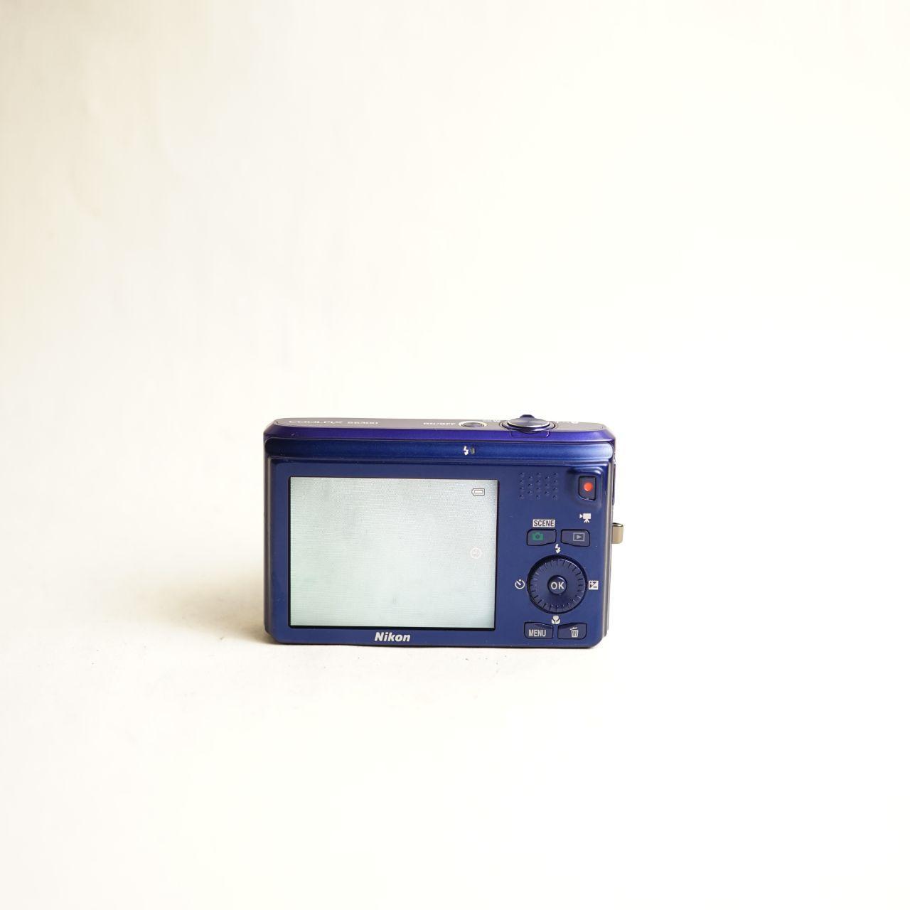 Nikon Coolpix S6300 Digital Camera | 16.0MP | Tested & Working | Purple/Blue