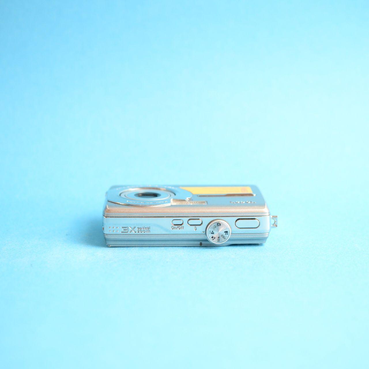 Kodak EasyShare M853 Digital Camera | 8.2MP | Tested & Working | Silver