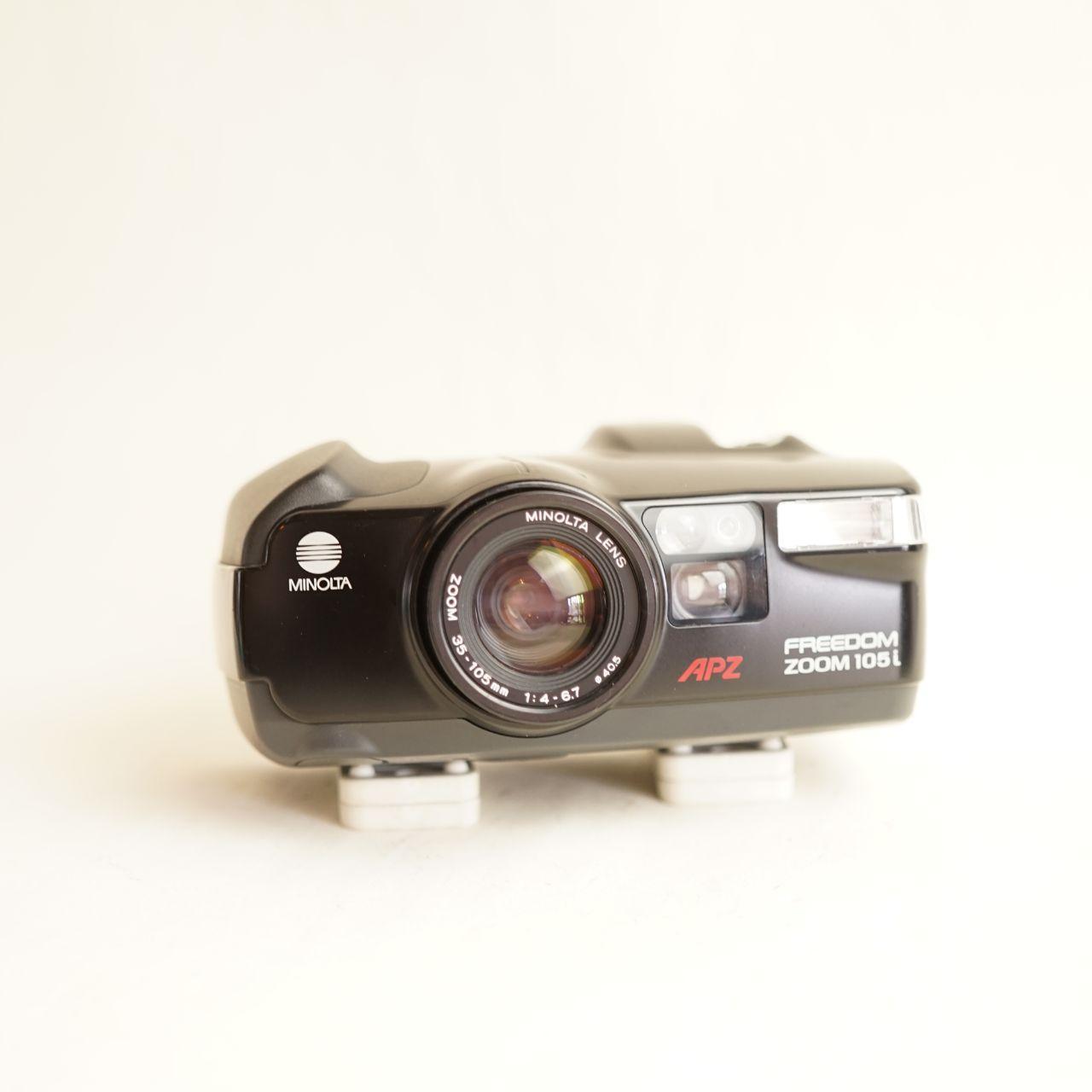 Minolta Freedom Zoom 105i Film Camera | 35mm Point & Shoot | Read Description | Black