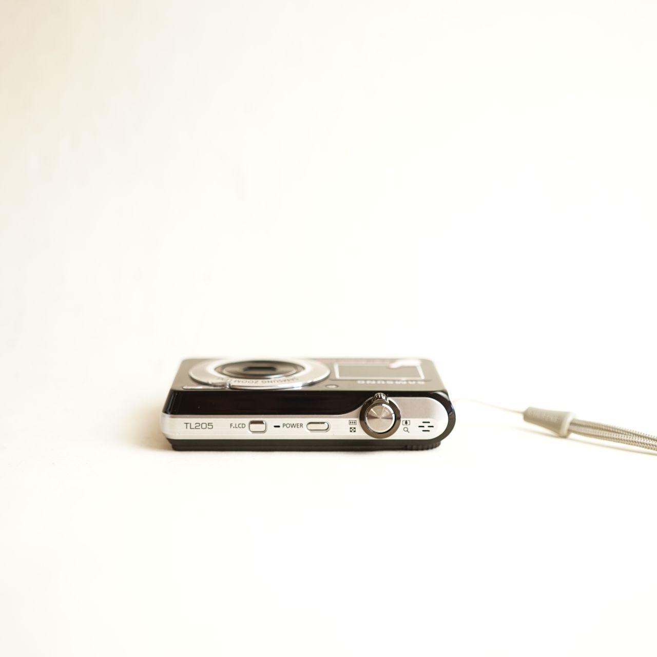 Samsung TL205 Digital Camera | 12.2MP | Read Description | Black