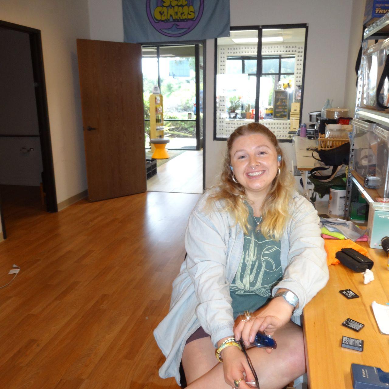 Sony Cyber-shot DSC-WX300 Digital Camera | 18.2MP | Read Description | Black