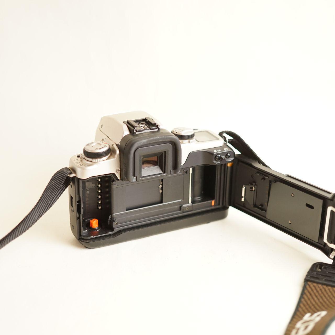 Canon EOS Elan II E Film Camera | 35mm SLR | Tested & Working | Black