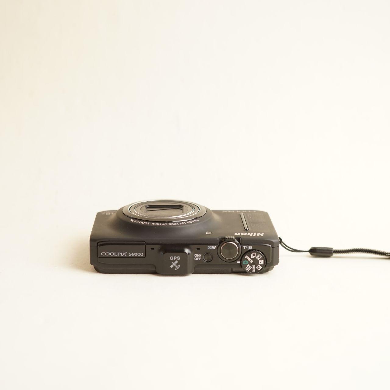 Nikon Coolpix S9300 Digital Camera | 16MP | Tested & Working