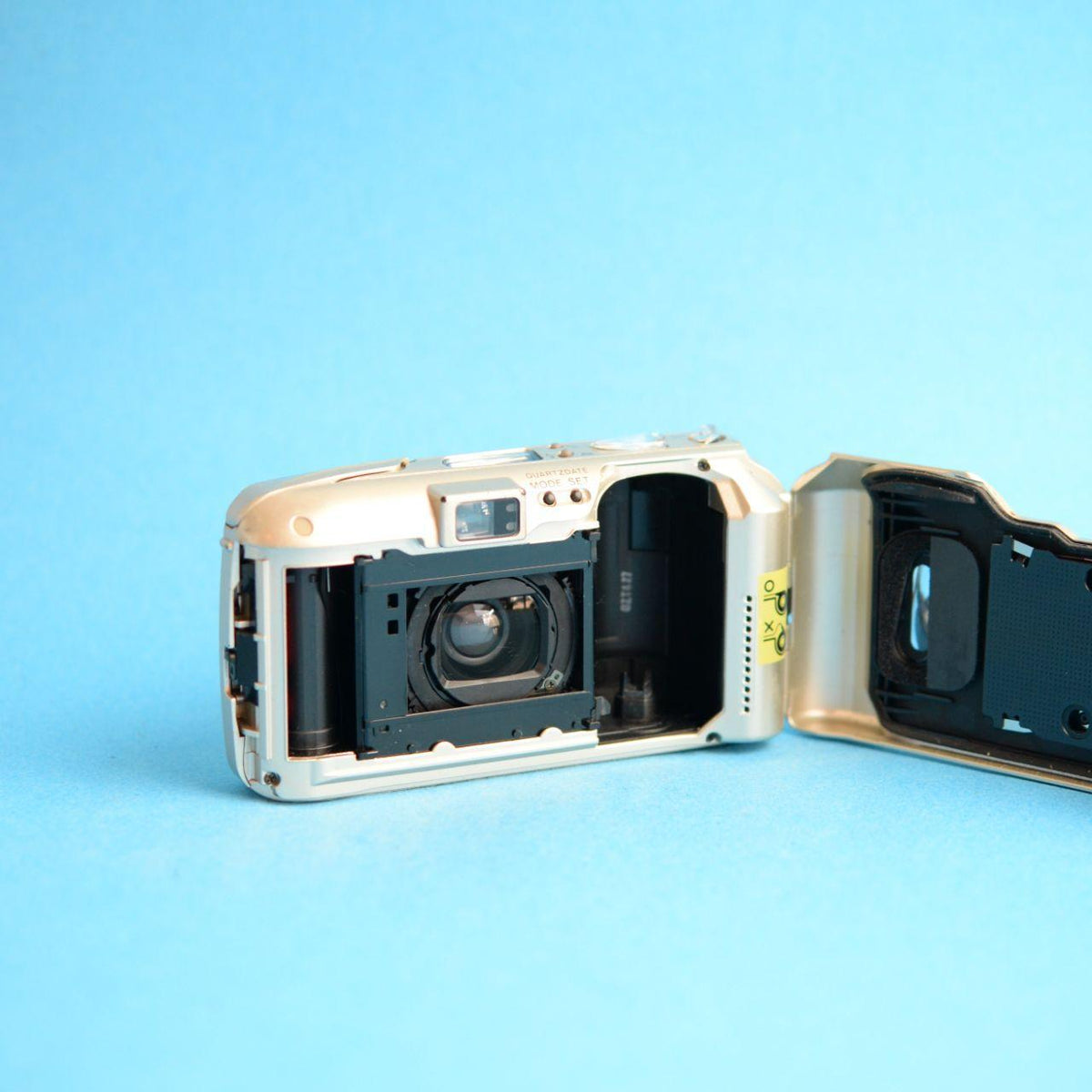 Olympus Infinity Stylus Epic Zoom 80 Film Camera | 35mm Point & Shoot | Tested & Working | Gold