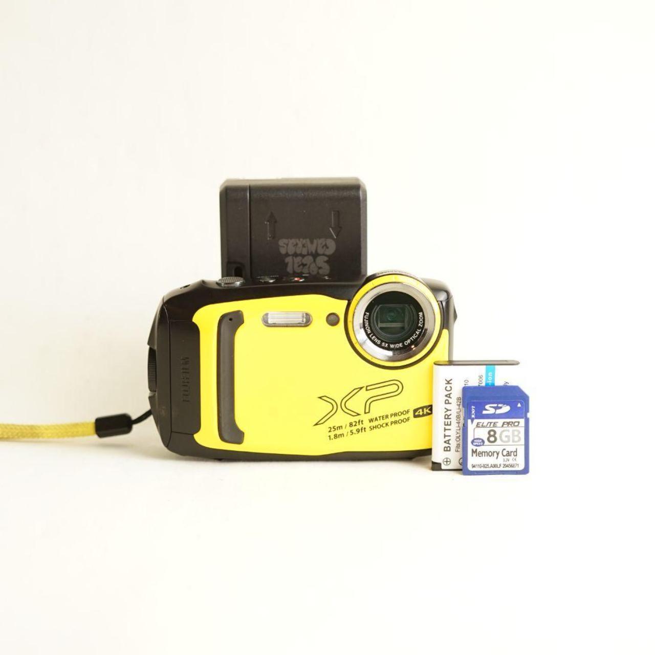 カメラ FUJIFILM FINEPIX XP140（イエロー）