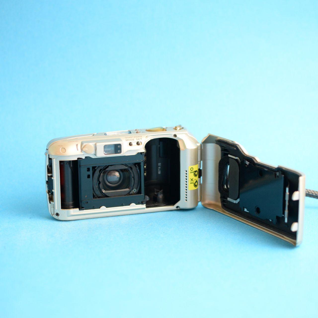 Olympus Infinity Stylus Epic Zoom 80 Deluxe Film Camera | 35mm Point & Shoot | Tested & Working | Gold