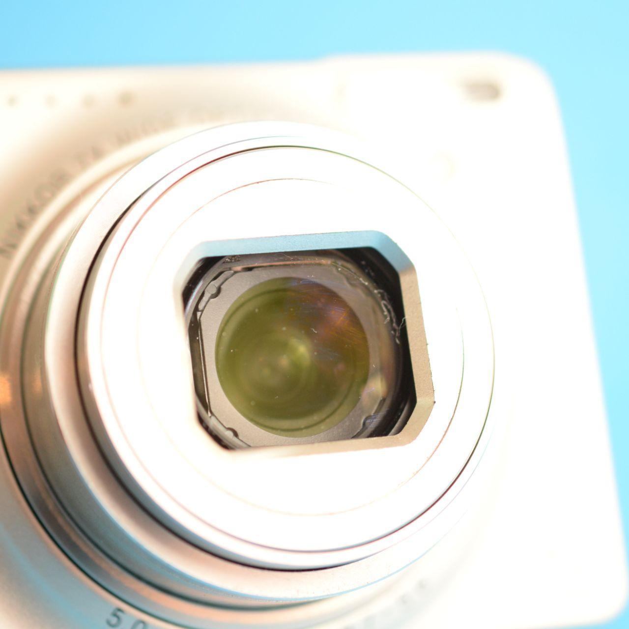 Nikon Coolpix S6000 Digital Camera | 14.2MP | Tested & Working | Silver