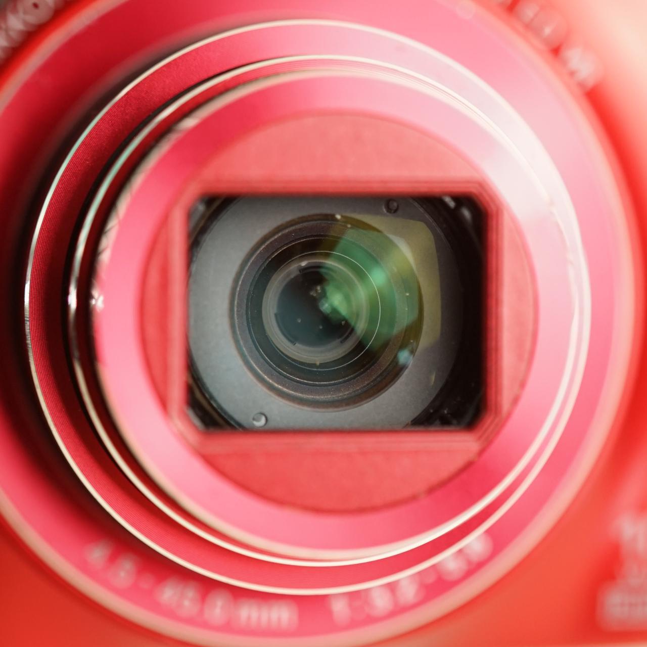 Nikon Coolpix S6300 Digital Camera | 16.0MP | Read Description | Red
