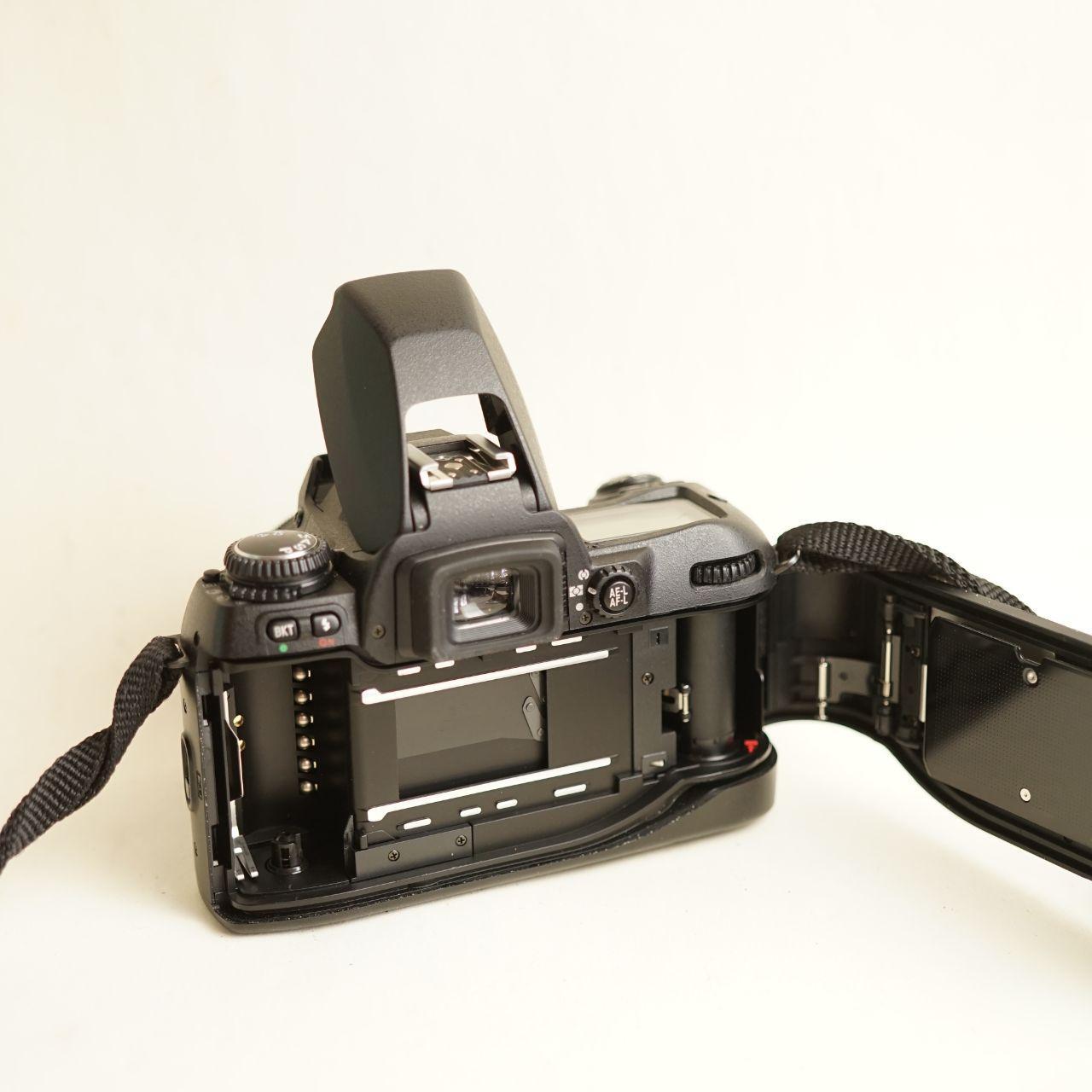Nikon N80 Film Camera | 35mm SLR | Tested & Working | Black