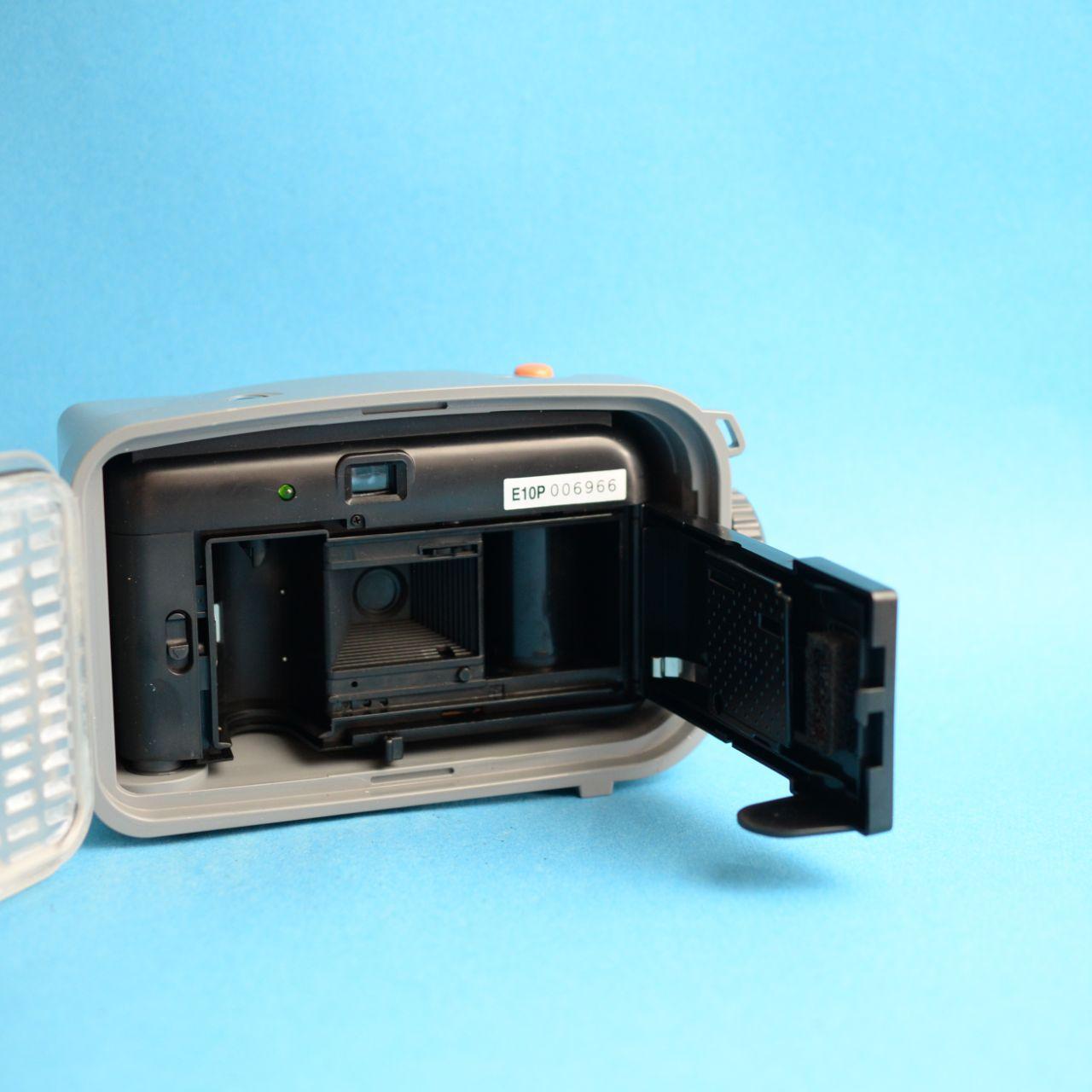Epoque ET-100 Plus Film Camera | 35mm Waterproof Point & Shoot | Tested & Working | Grey
