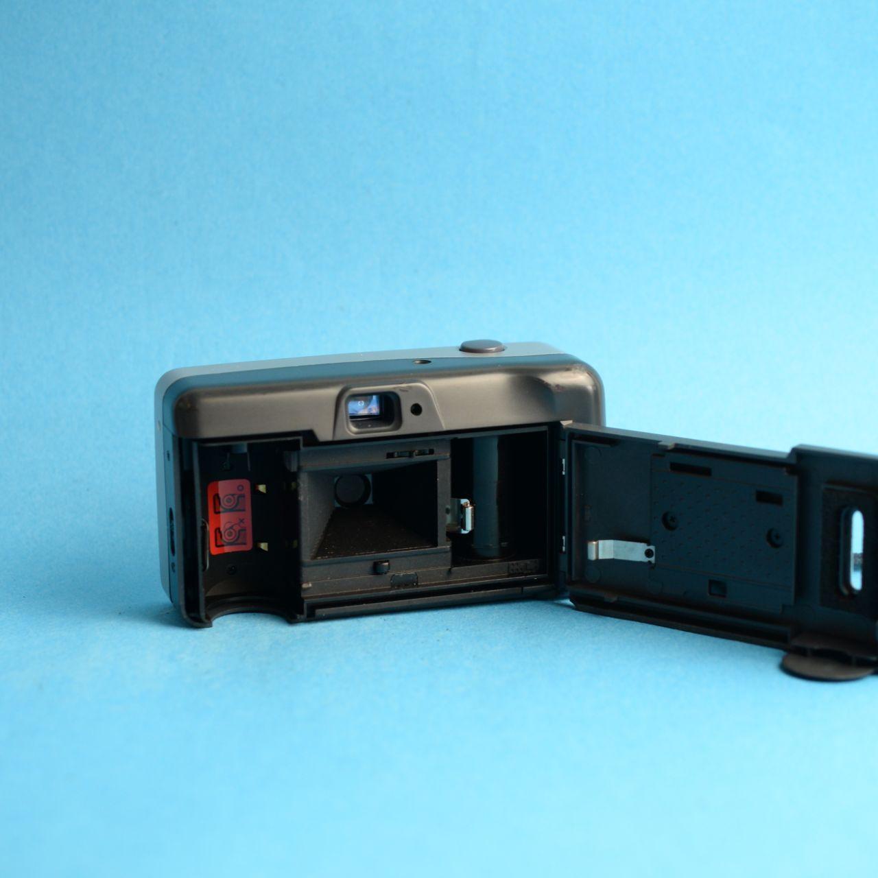 Nikon Fun Touch 5 Film Camera | 35mm Point & Shoot | Tested & Working | Silver