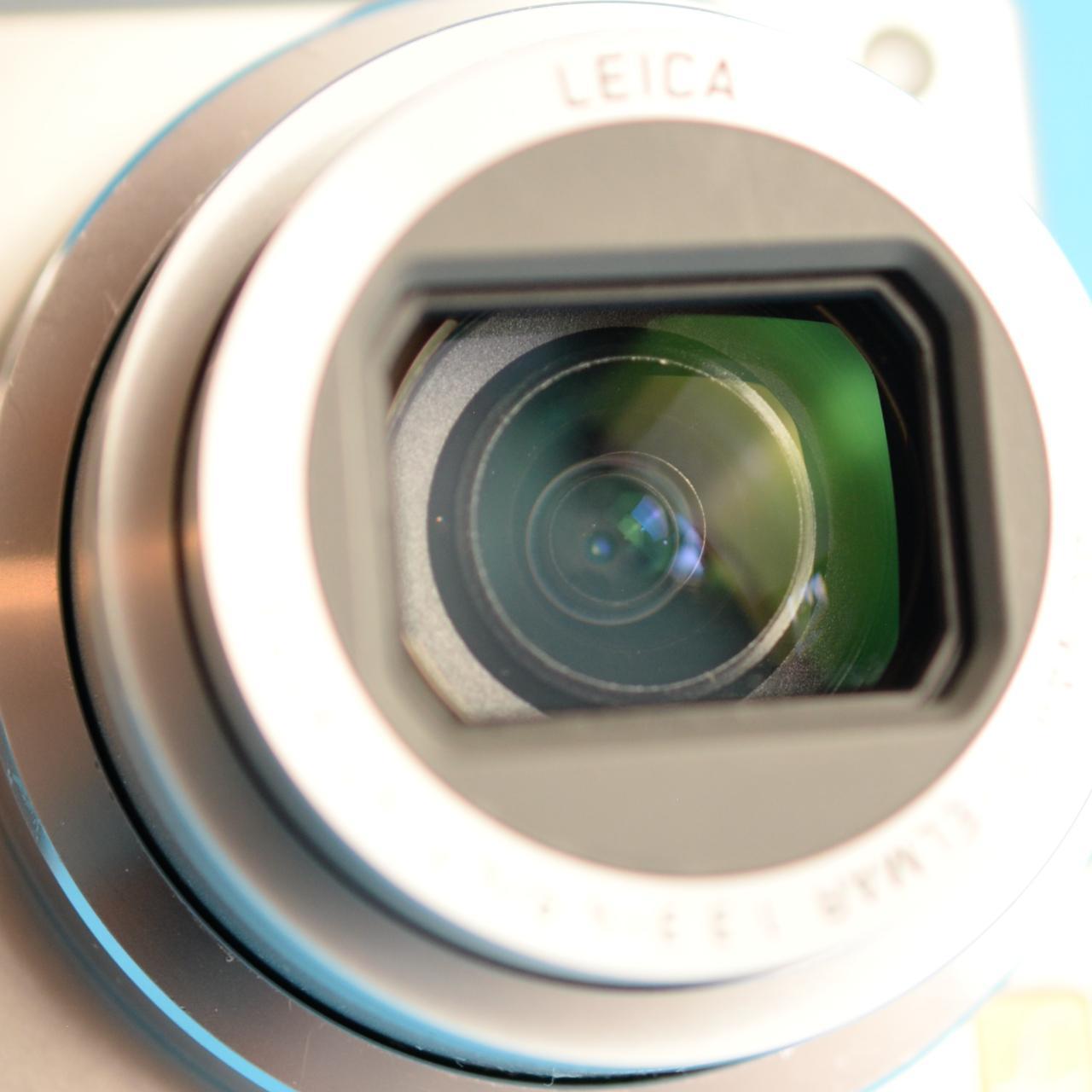 Panasonic Lumix DMC-TZ5 Digital Camera | 9.1MP | Read Description | Silver