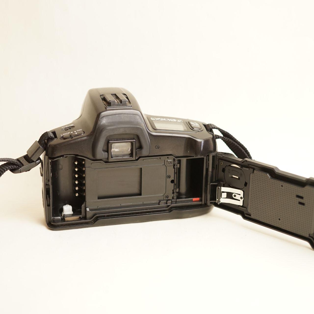 Minolta Maxxum Panorama Elite Film Camera | 35mm Point & Shoot | Tested & Working | Black