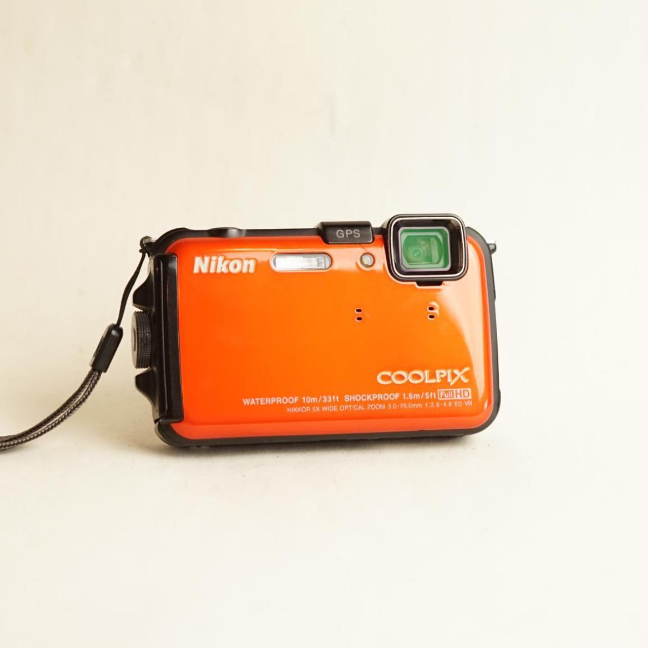 Nikon Coolpix AW100 Digital Camera | 16.0MP | Tested & Working
