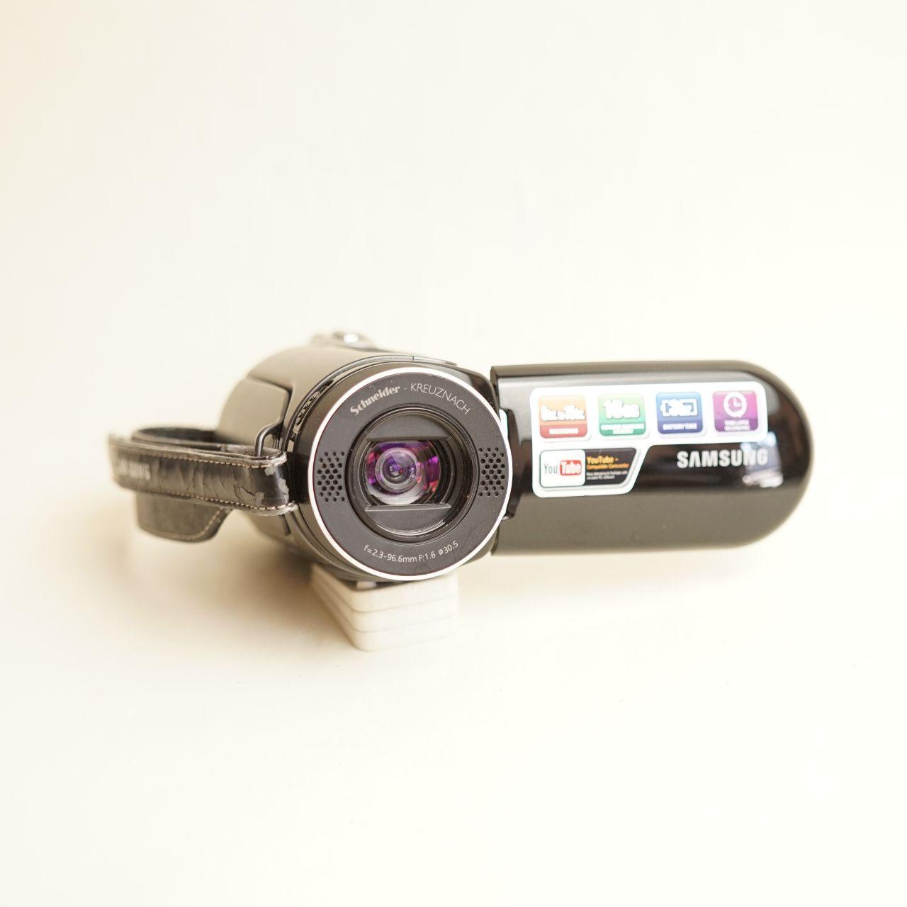 Samsung SMX-F34BN Digital Camcorder | 16GB Internal Memory | Read Description | Black