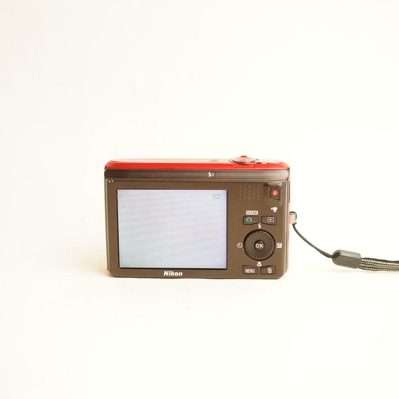 Nikon Coolpix S6300 Digital Camera | 16MP | Read Description | Red