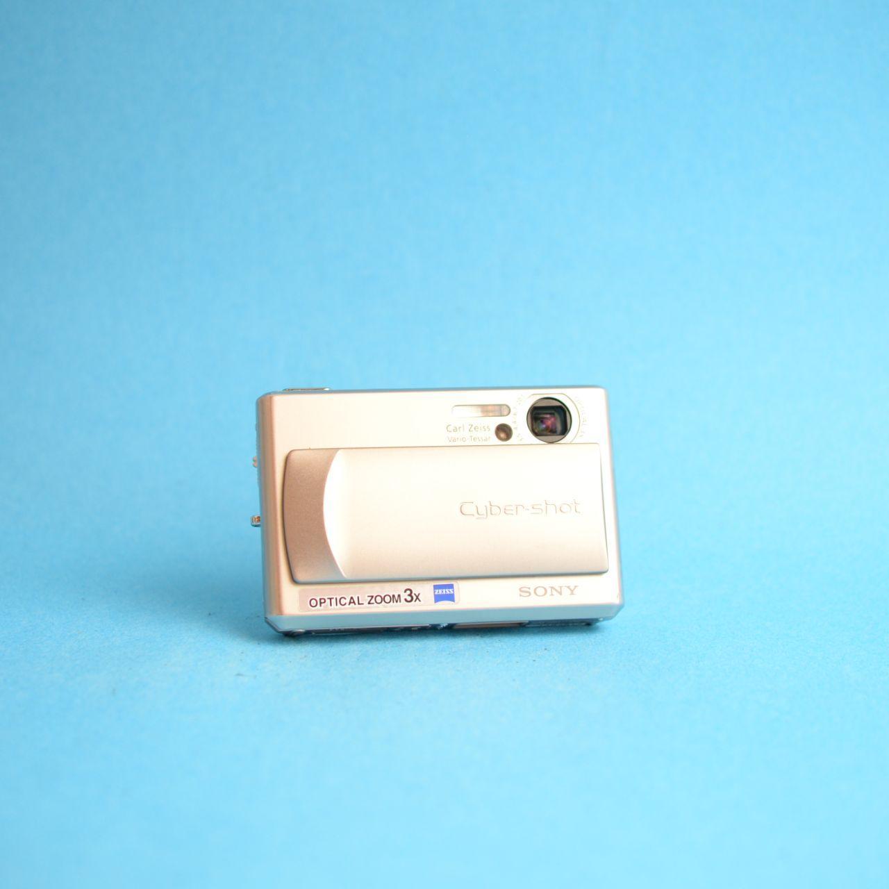 Sony Cyber-shot DSC-T1 Digital Camera | 5.1MP | Tested & Working | Silver