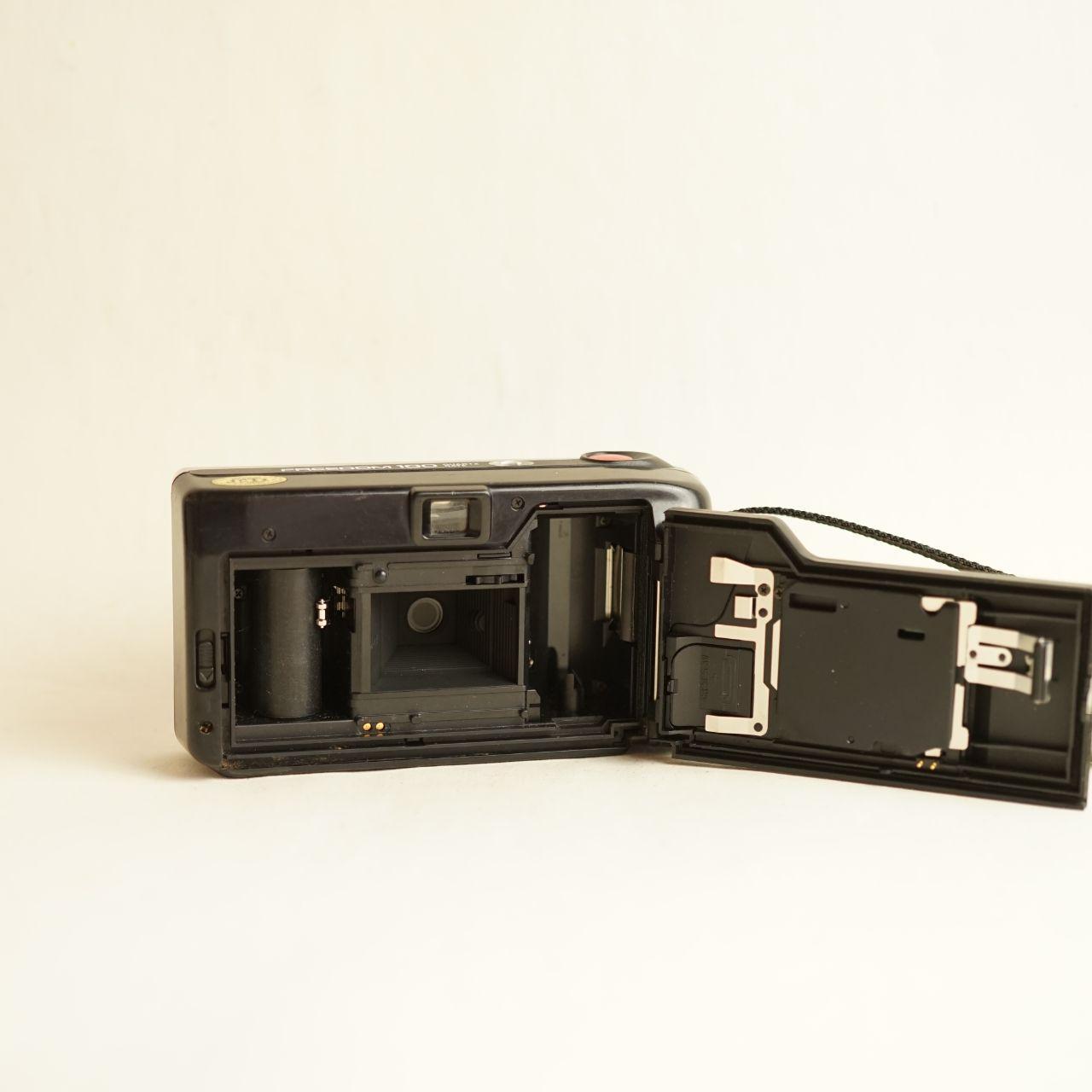 Minolta Freedom 100 Film Camera | 35mm Point & Shoot | Tested & Working | Black