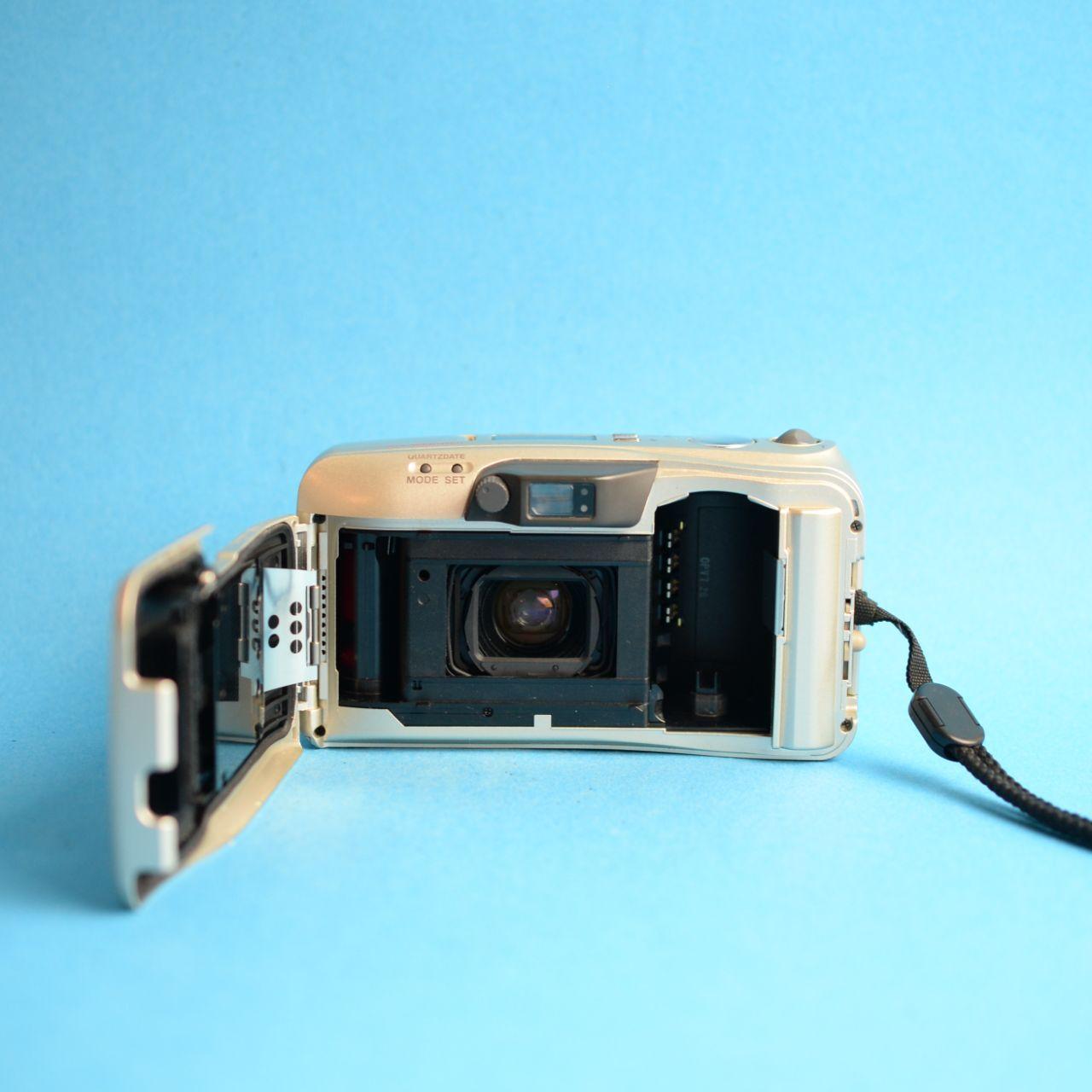 Olympus Infinity Stylus Zoom 140 Film Camera | 35mm Point & Shoot | Tested & Working | Gold