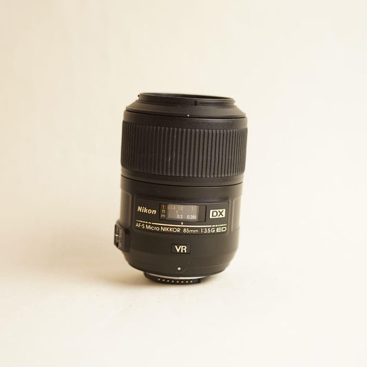 Nikon 85mm f/3.5G  AF-S DX Micro NIKKOR ED VR Lens | Tested & Working